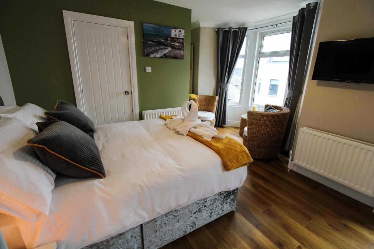 Beulah Guest House Portrush Bagian luar foto