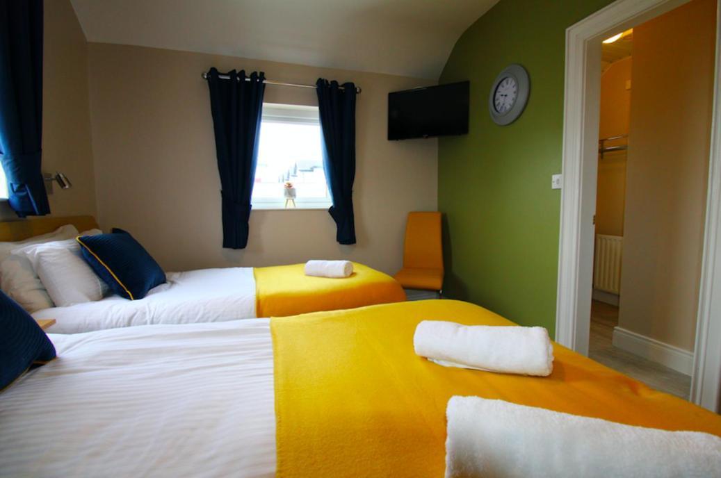 Beulah Guest House Portrush Bagian luar foto