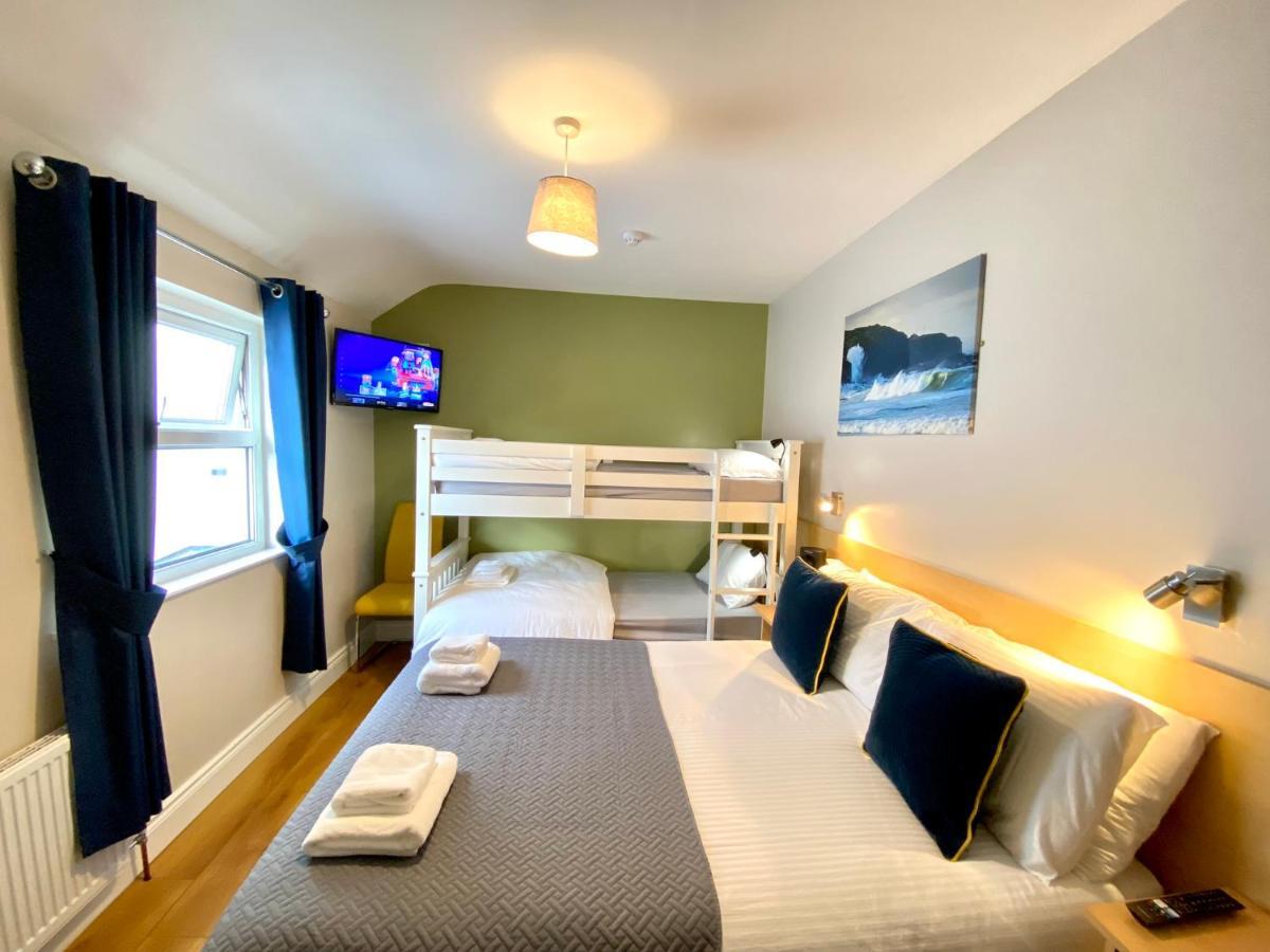 Beulah Guest House Portrush Bagian luar foto