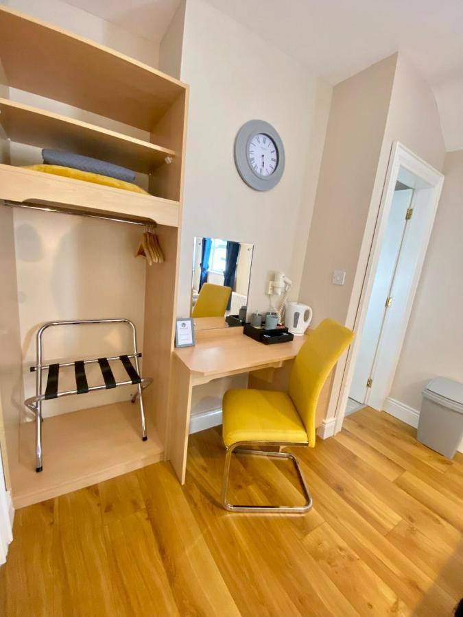 Beulah Guest House Portrush Bagian luar foto