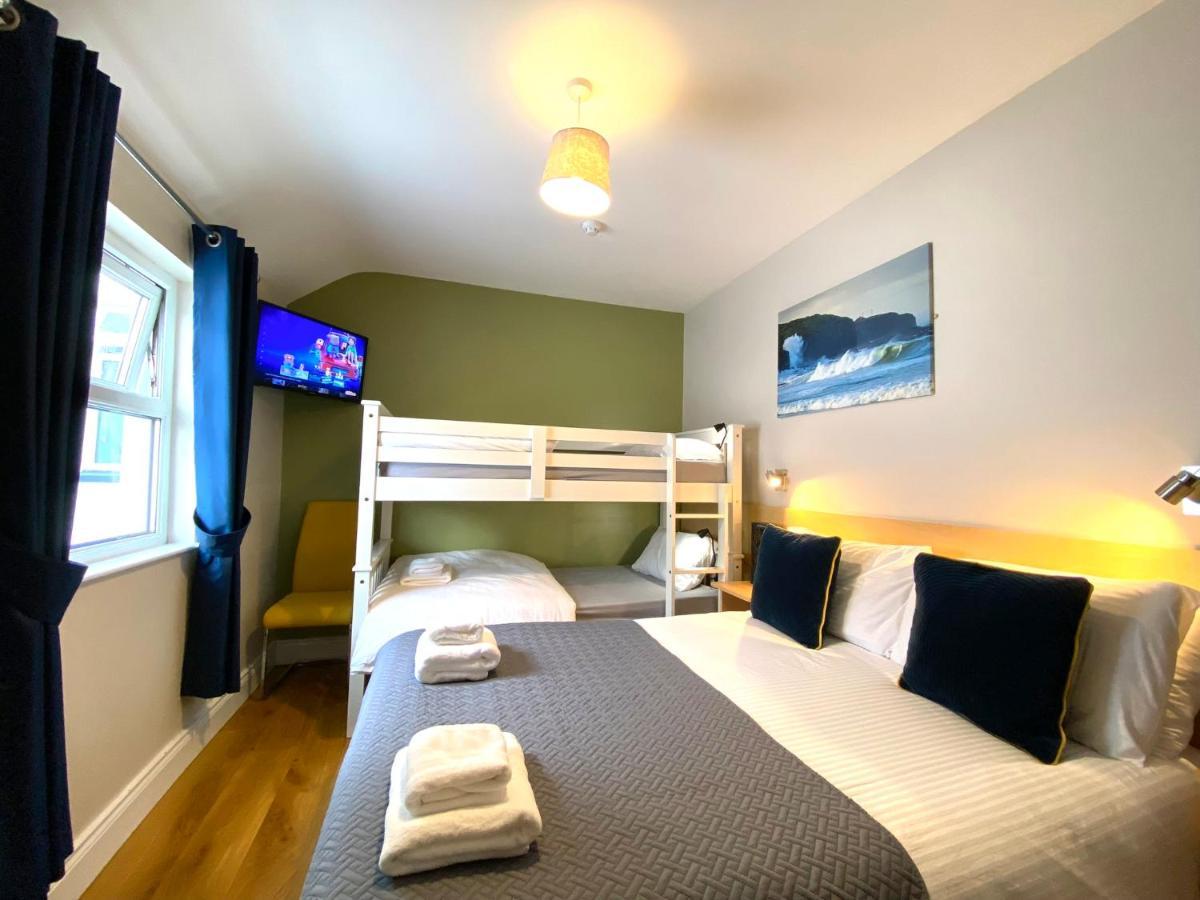 Beulah Guest House Portrush Bagian luar foto