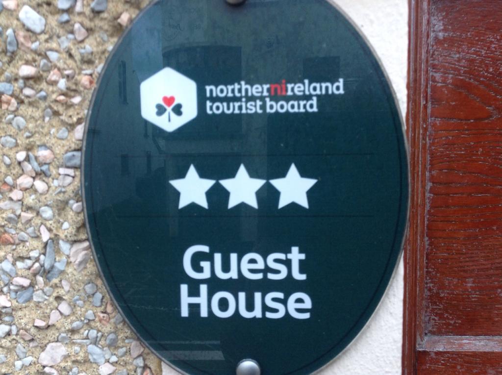 Beulah Guest House Portrush Bagian luar foto